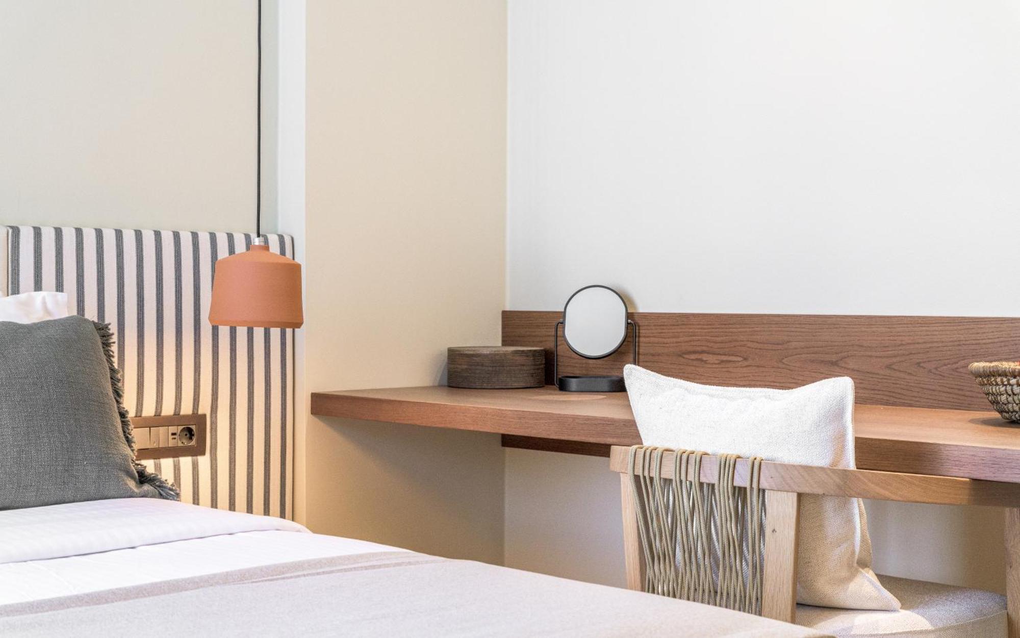 Hotel Eleni Adámas Eksteriør bilde
